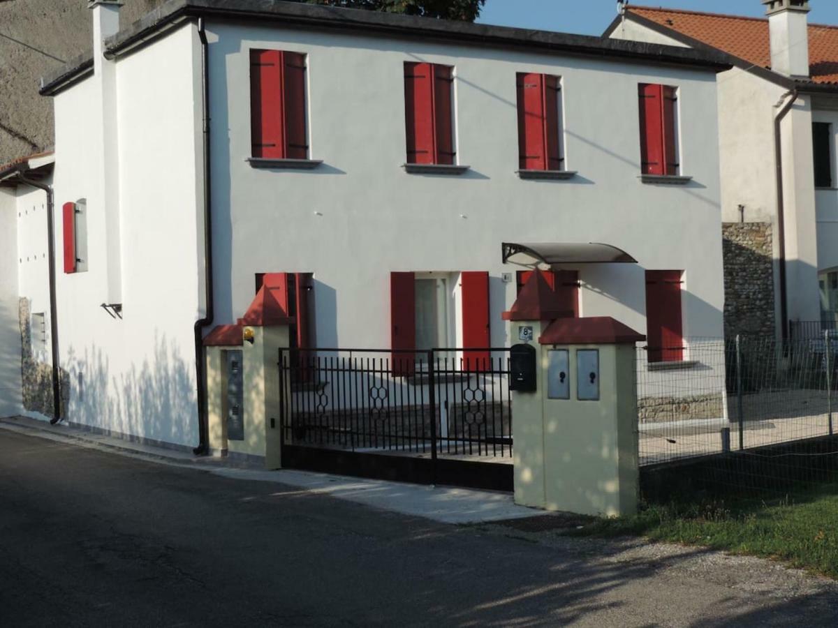 Casa Rossa Leilighet Pianzano Eksteriør bilde